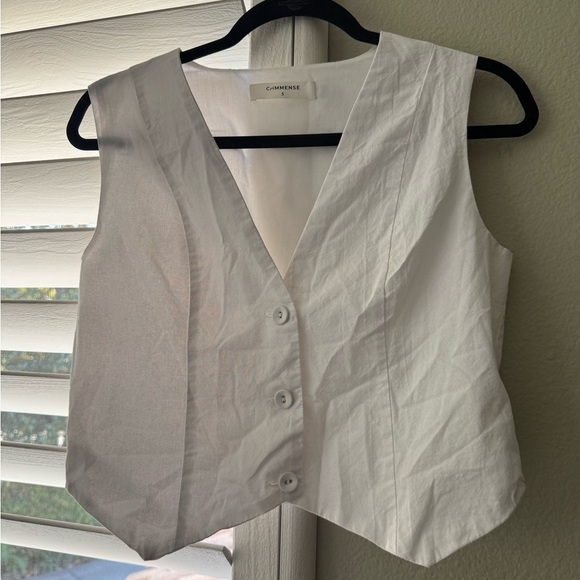 Commense Tops - Commense Ivory Button-Up Vest